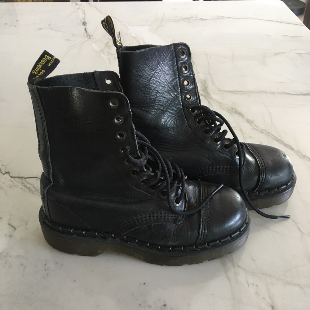 Dr martens boots size 8 women’s made in England